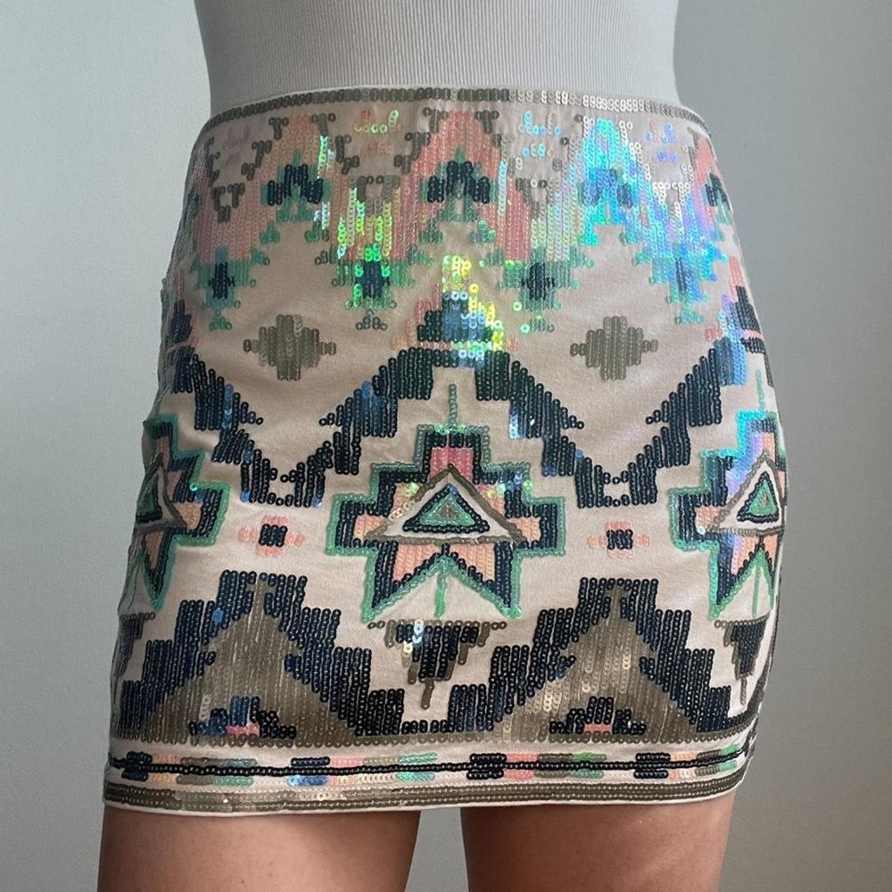 Sequin Embellished Beige Skirt